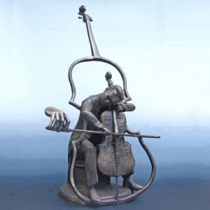 Cellist